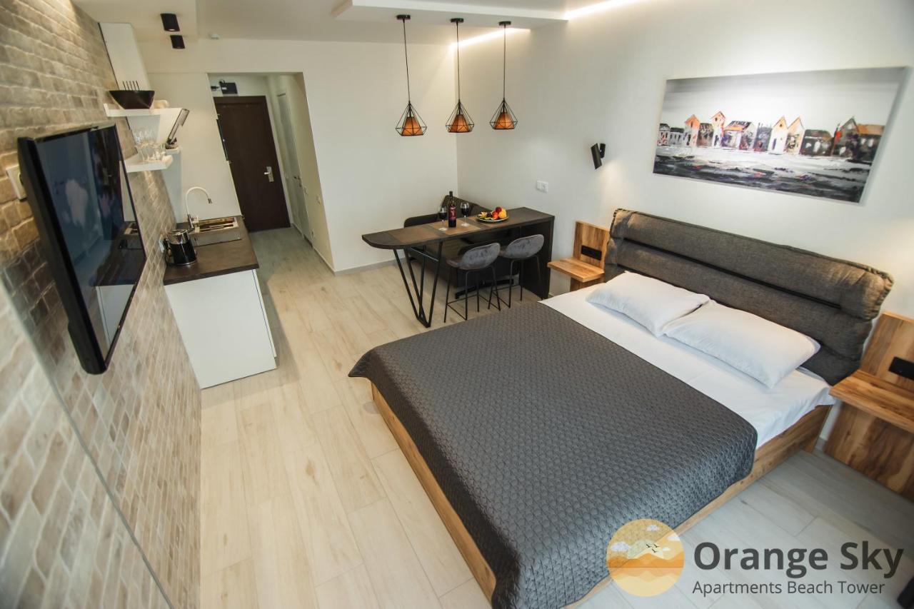 Orange Sky Apartments Beach Tower Batumi Luaran gambar