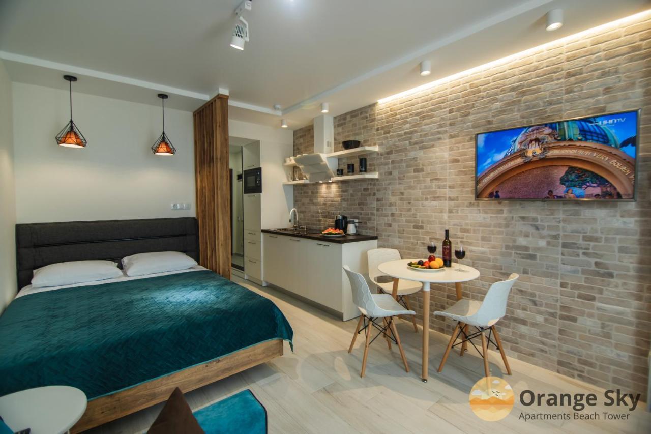 Orange Sky Apartments Beach Tower Batumi Luaran gambar